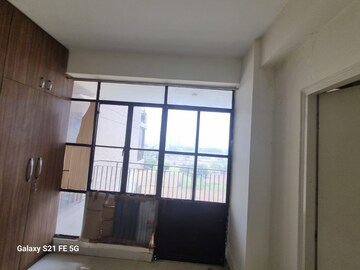 Room in 1 BHK Apartment at Signature Global Synera, Sector 81 – for Rent