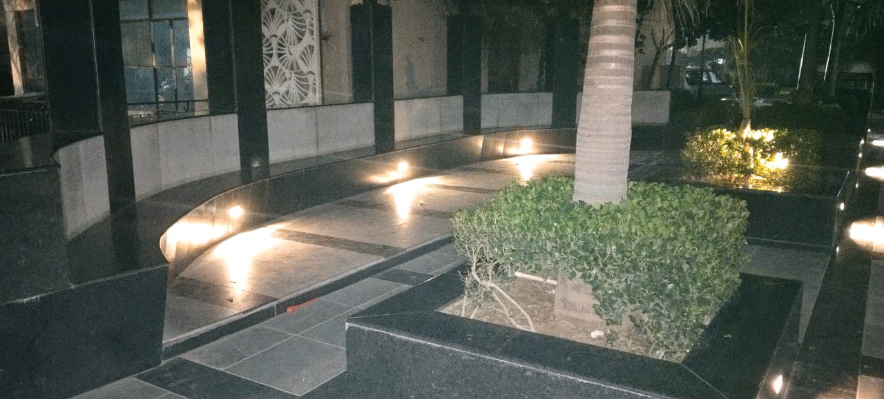 1 BHK + Extra Room Apartment For Rent in Signature Global Synera