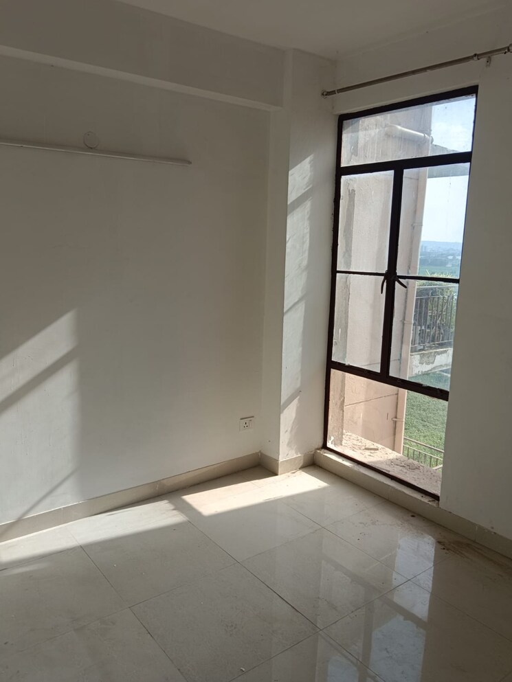 Room, signature-global-synera 1 Bedroom 432 Sq.Ft. Apartment In Sector 81 Gurgaon 9088901