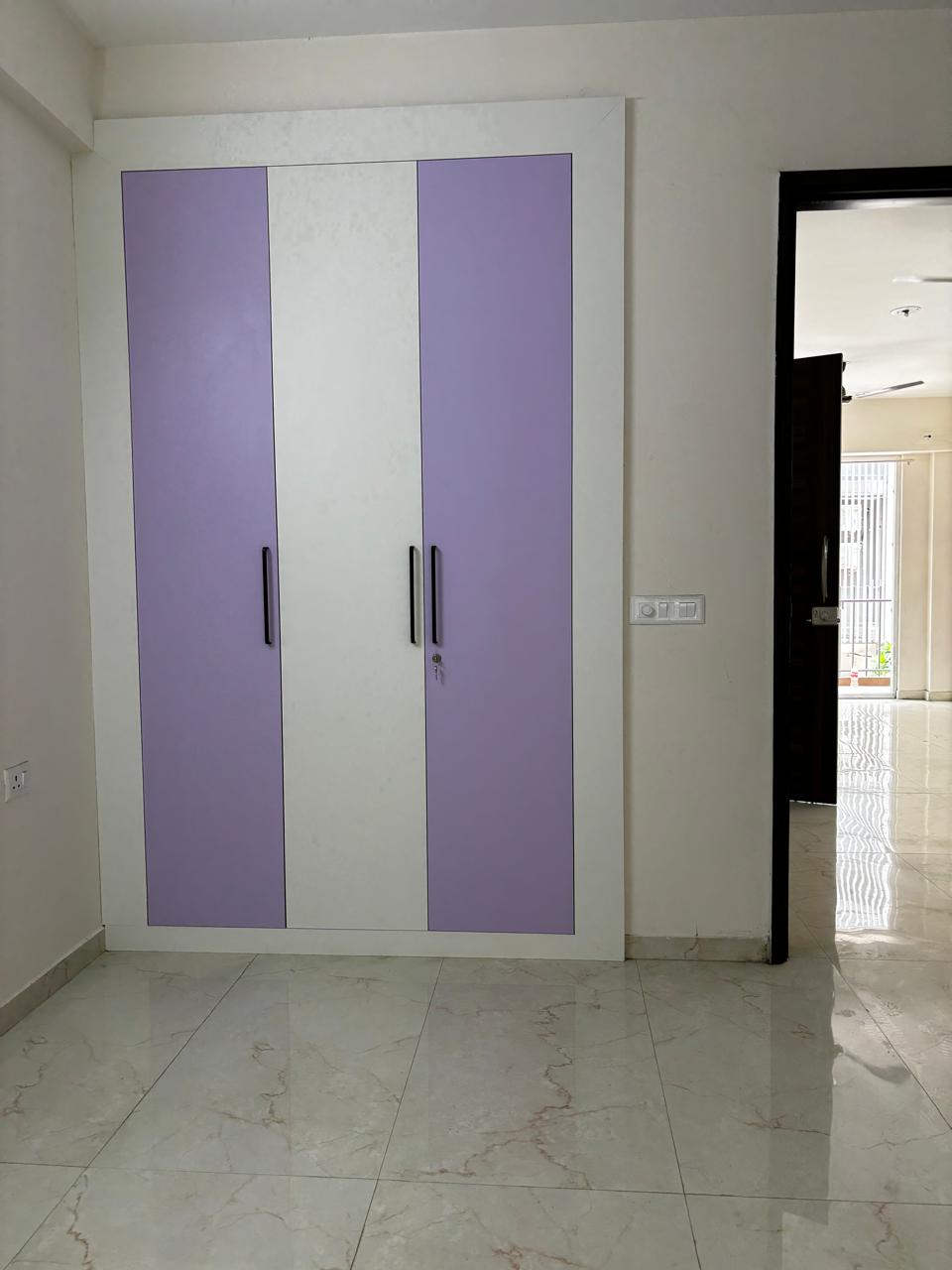 3.5 BHK + Study Room Apartment For Rent in Smart World Gems