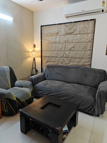 2 BHK Apartment For Rent in Sun Sapphire, Hadapsar