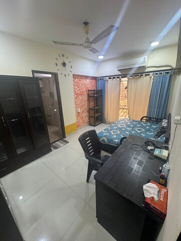 Team Area in 1 BHK Apartment at Gurukrupa Marina Enclave, Malad West – for Rent