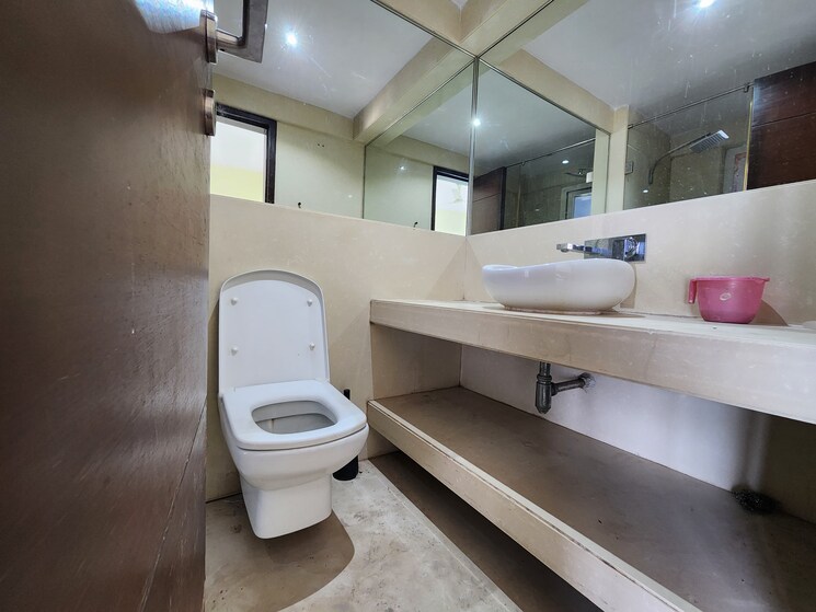 Bathroom, rna-continental 3 Bedroom 1300 Sq.Ft. Apartment In Chembur Mumbai 9088956