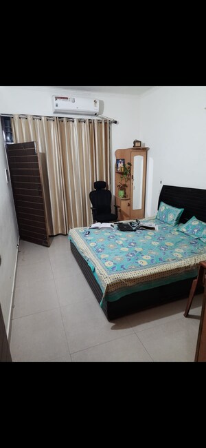 2 BHK Builder Floor For Sale in Vip Road