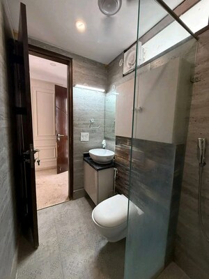 Bathroom in 5 BHK Apartment at Pioneer Araya, Sector 62 – for Sale