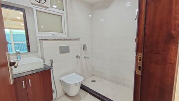 Bathroom in 3 BHK Builder Floor at Sector 14 – for Sale