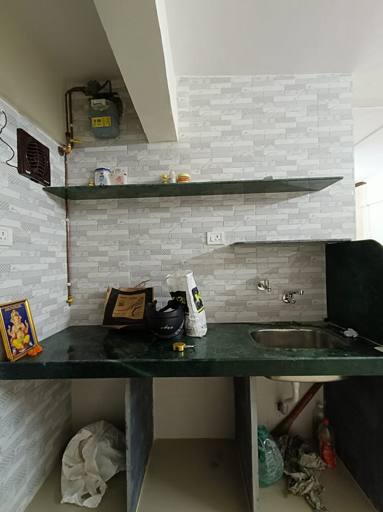 Kitchen, vinayak-tower 1 RK 300 Sq.Ft. Apartment In Andheri West Mumbai 9089010