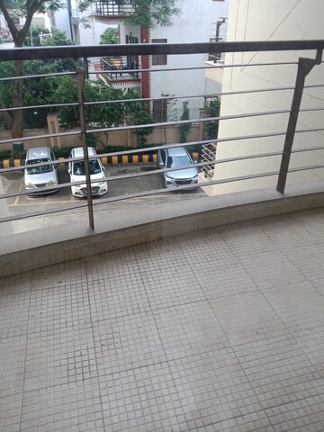 Balcony in 3 BHK Apartment at Cameron Courts, Sector 43 – for Rent