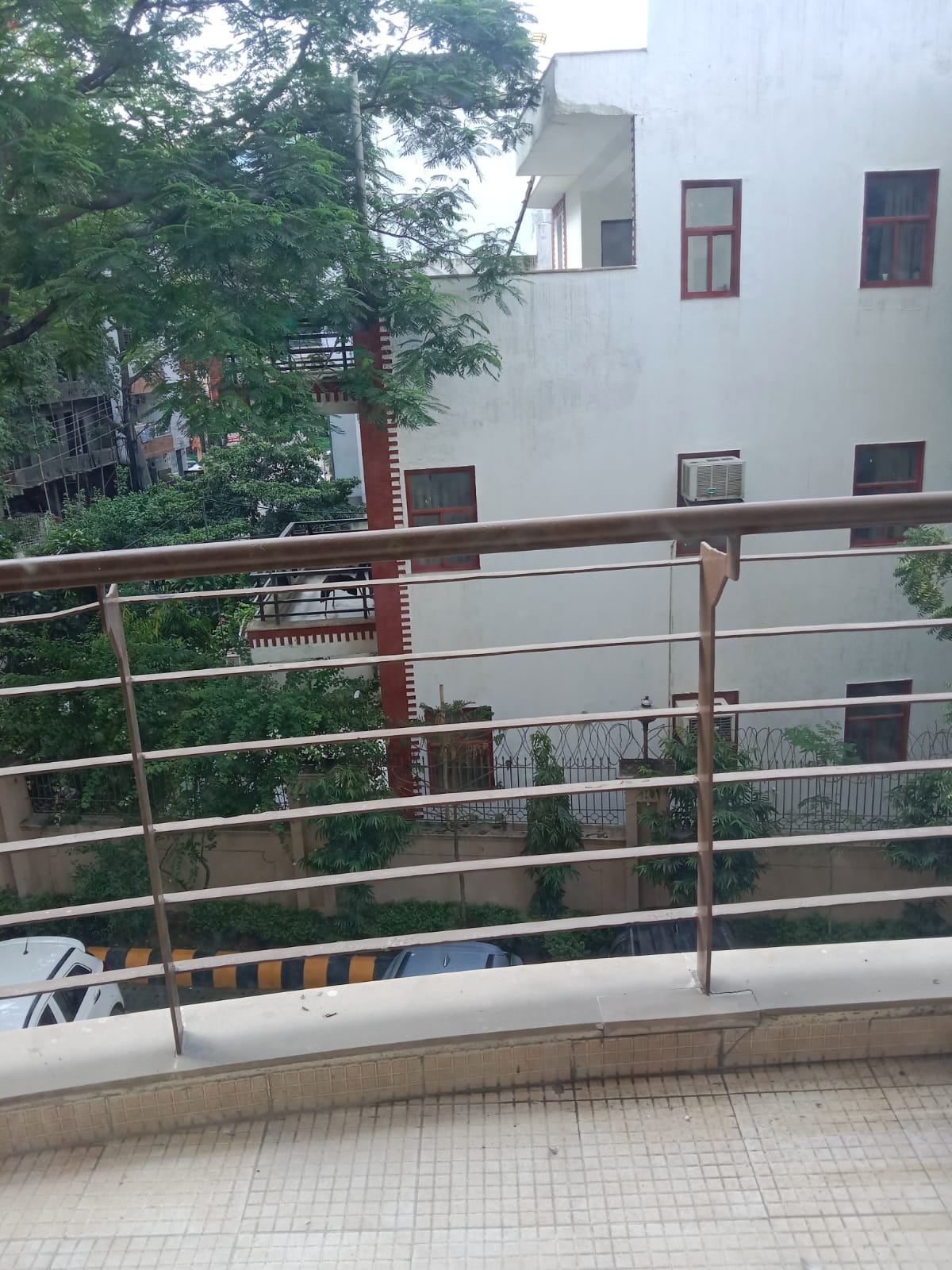 3 BHK + Servant Room Apartment For Rent in Cameron Courts
