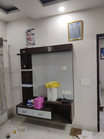 Furnished Amenities in 2 BHK Apartment at OP Floridaa, Sector 82 – for Rent