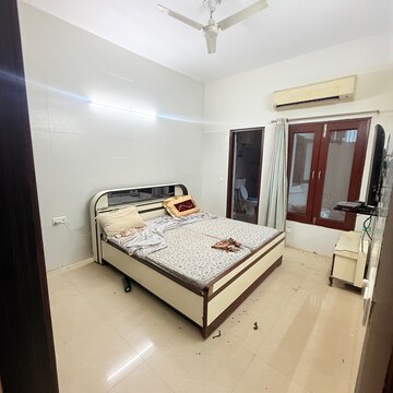 Bedroom in 3 BHK Independent House at Sector 105 – for Rent
