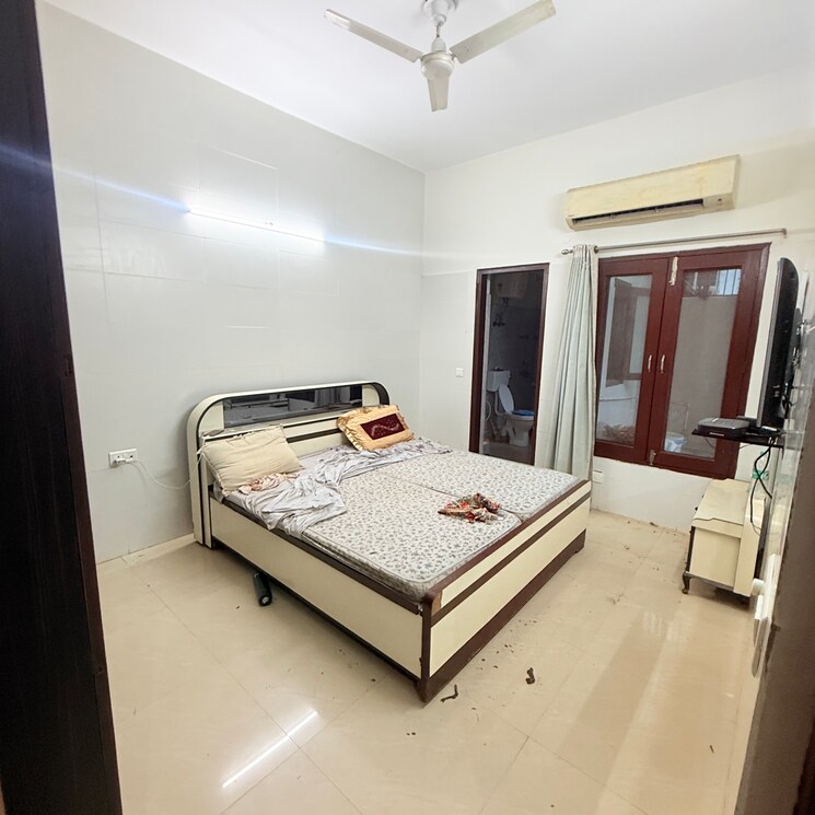 Bedroom, sector 105 3 Bedroom 2690 Sq.Ft. Independent House In Sector 105 Noida 9089071