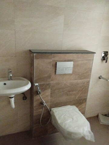 Bathroom in 3.5 BHK Apartment at SMR Vinay Iconia Hyderabad, Kondapur – for Sale