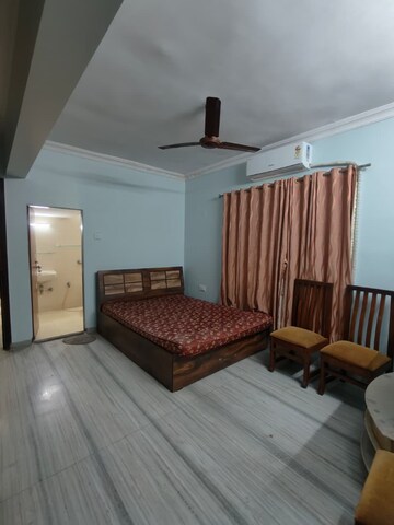 Bedroom in 4 BHK Apartment at Greeshma Residency II, Eastern Express Highway – for Rent