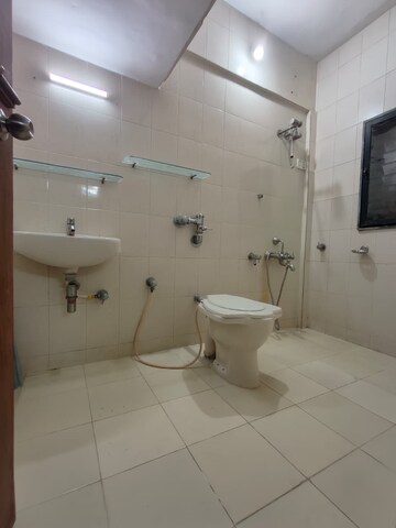 Bathroom in 4 BHK Apartment at Greeshma Residency II, Eastern Express Highway – for Rent