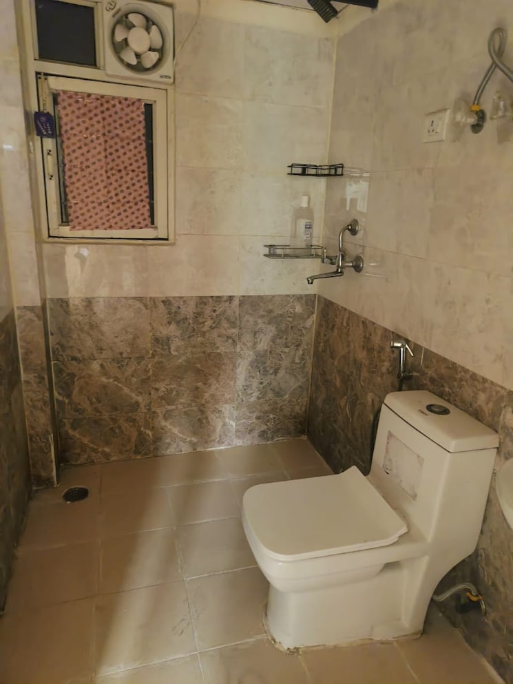 Bathroom, gardenia-golf-city 3 Bedroom 1350 Sq.Ft. Apartment In Sector 75 Noida 9089089