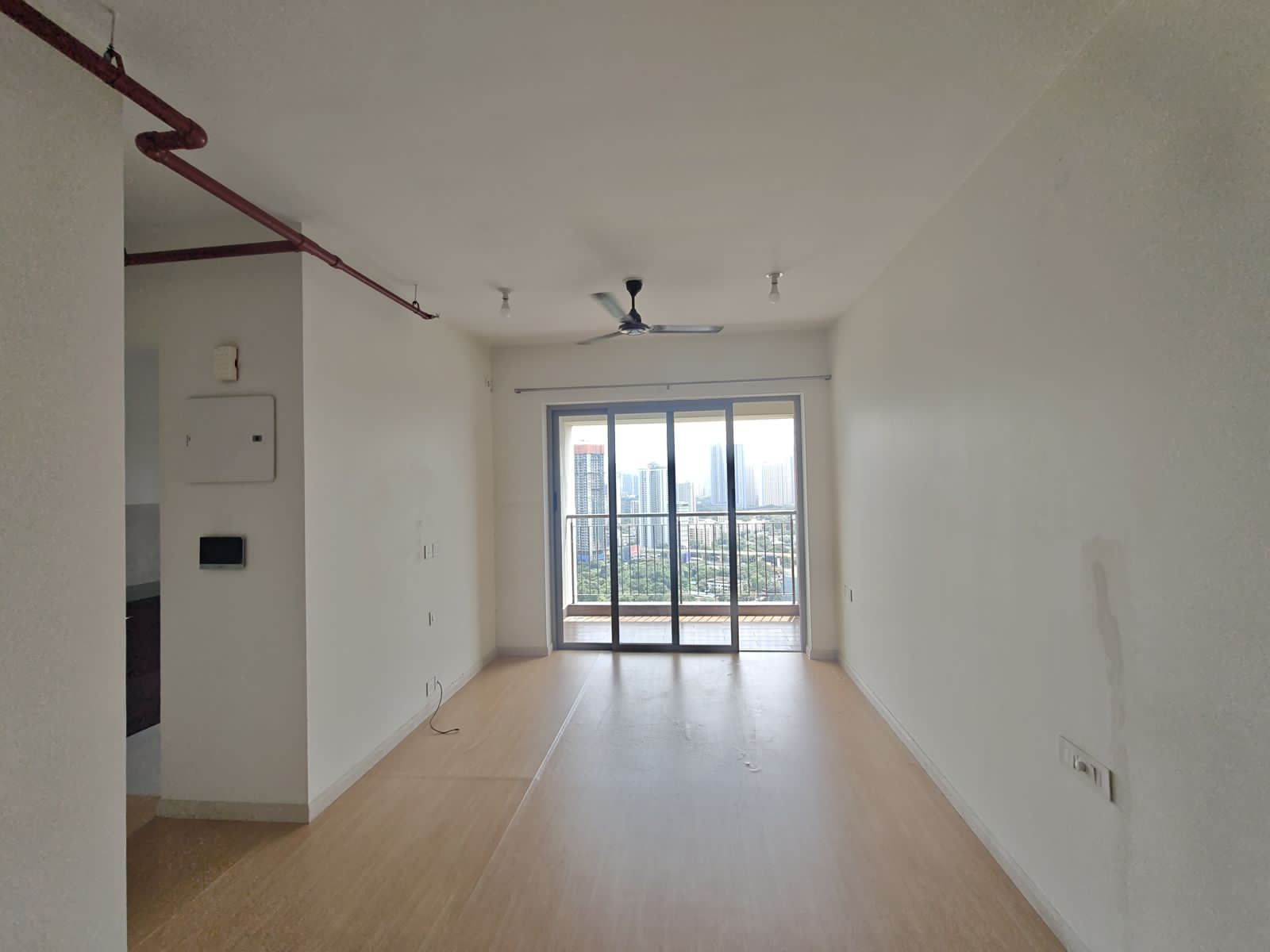2 BHK + Pooja Room Apartment For Rent in Kalpataru Paramount