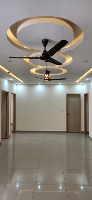 Furnished Amenities in 3 BHK Apartment at Mantri Webcity, Hennur – for Rent