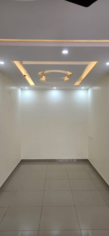 Furnished Amenities in 3 BHK Apartment at Mantri Webcity, Hennur – for Rent