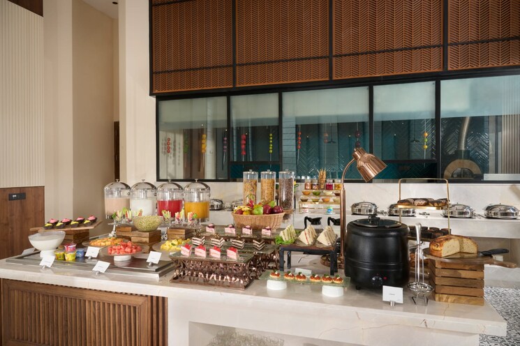 Other, trehan-iris-broadway Commercial Shop 200 Sq.Ft. In Sector 85 Gurgaon 9089195