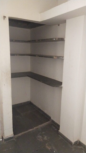 Furnished Amenities in 1 BHK Apartment at Thaltej – for Rent