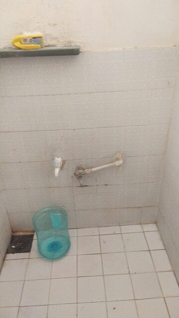 Bathroom in 1 BHK Apartment at Thaltej – for Rent