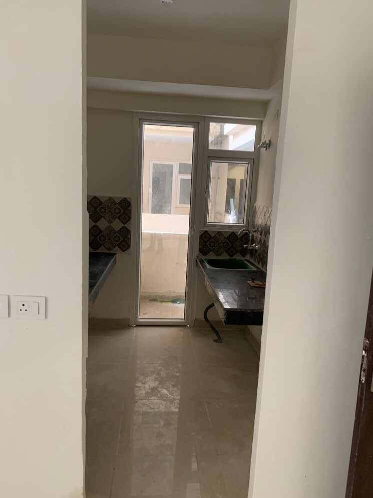 Kitchen, signature-global-prime 2 Bedroom 573 Sq.Ft. Apartment In Sector 63a Gurgaon 9089241