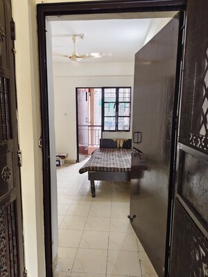 Room in 1 BHK Apartment at Sector 23 Dwarka – for Sale