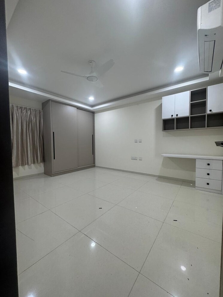 Kitchen, vamsiram-west-wood 3 Bedroom 2305 Sq.Ft. Apartment In Tolichowki Hyderabad 9089266