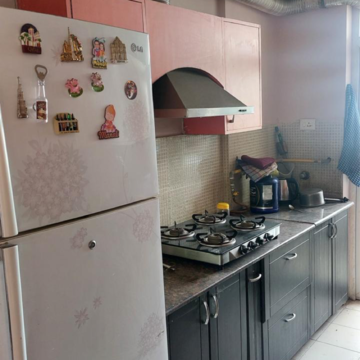 Kitchen in 3 BHK Apartment at Amrapali Silicon City, Sector 76 – for Rent