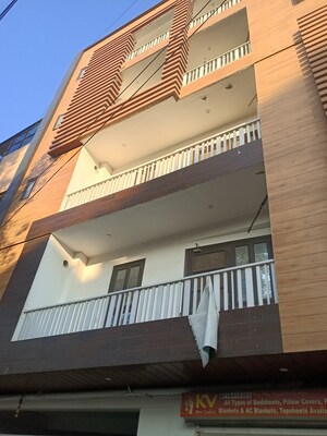 2 BHK Builder Floor For Sale in Shivpuri