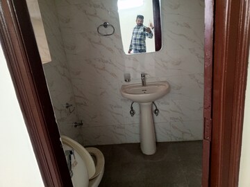 Bathroom in 4 BHK Apartment at Omaxe The Olive Heights, Sector 56 – for Rent