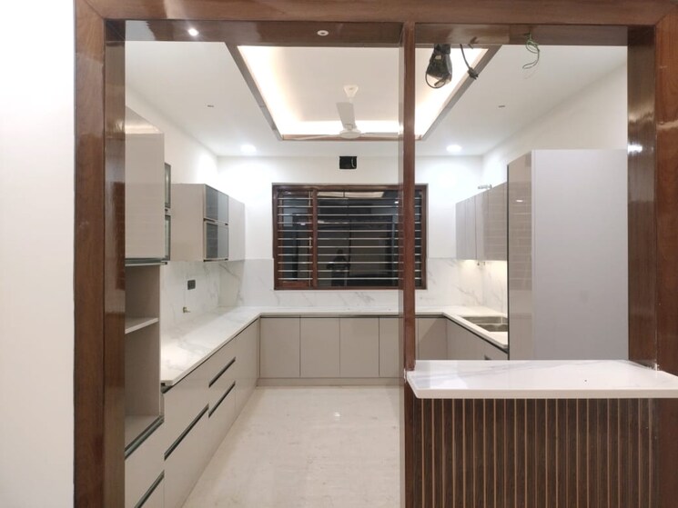 Kitchen, bptp-district-phase-2 3 Bedroom 1250 Sq.Ft. Builder Floor In Sector 84 Faridabad 9089397