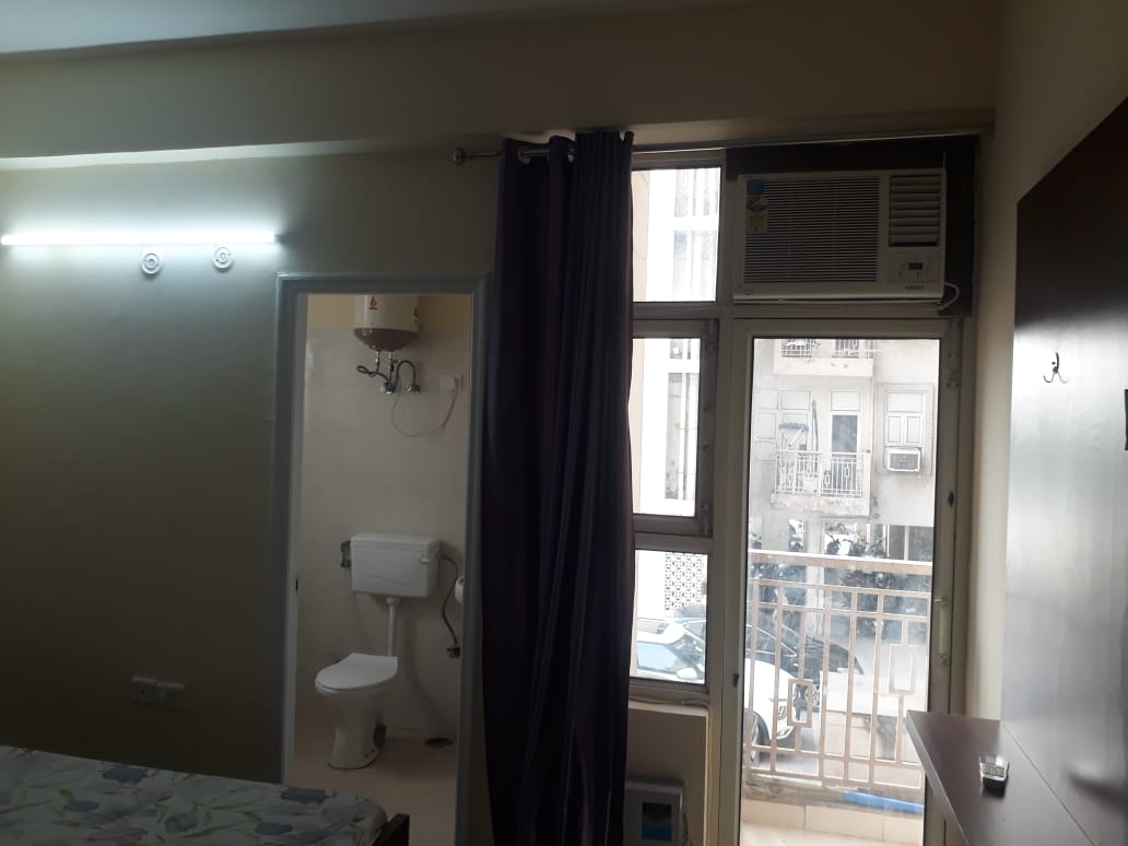 Building Lobby in 2 BHK Apartment at Shree Vardhman Mantra, Sector 67 – for Rent