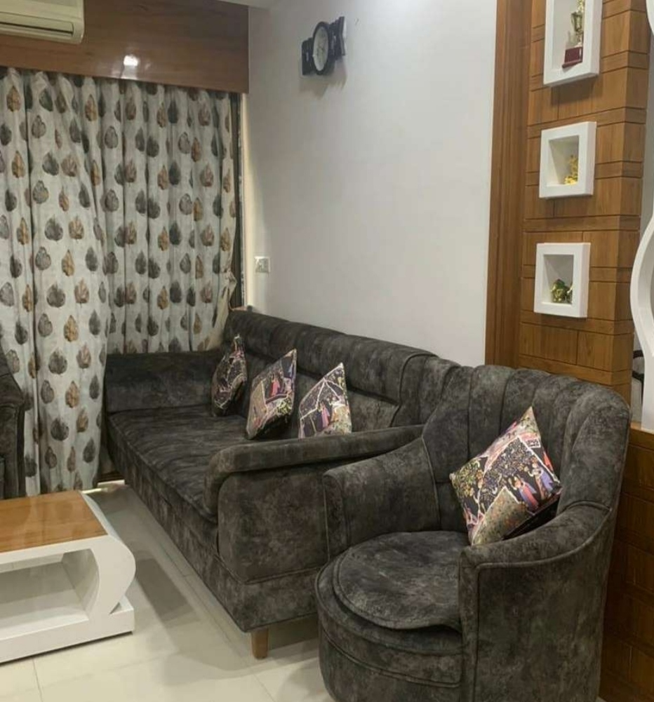 2 BHK + Extra Room Apartment For Rent in Tata La Vida