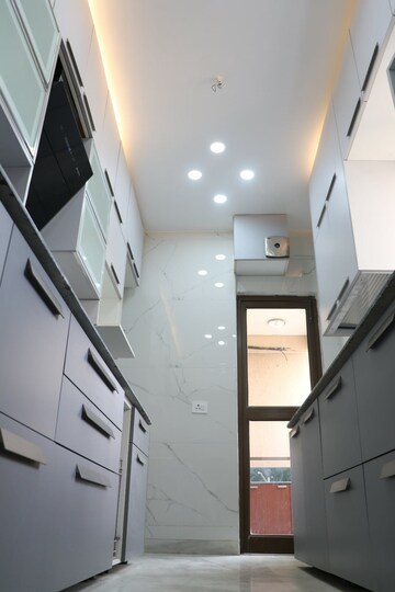 Kitchen in 4 BHK Apartment at Ardee City Palm Grove Heights, Sector 52 – for Rent