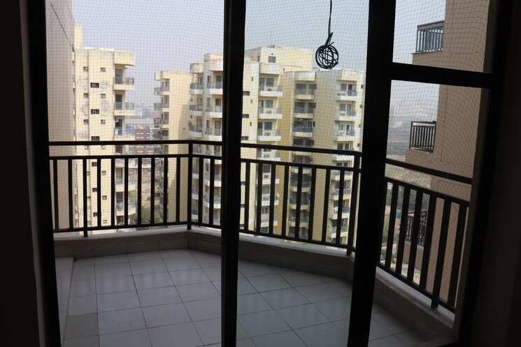 Balcony, ardee-city-palm-grove-heights 4 Bedroom 3200 Sq.Ft. Apartment In Sector 52 Gurgaon 9089506