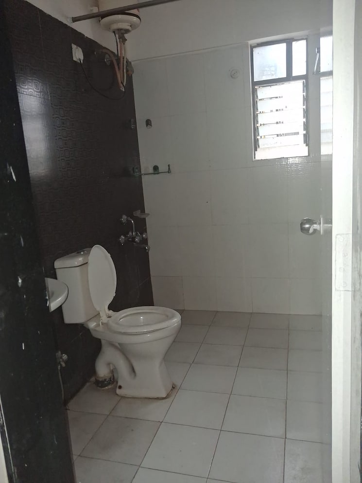 Bathroom, nagpal-dev-exotica 2 Bedroom 1067 Sq.Ft. Apartment In Kharadi Pune 9089496