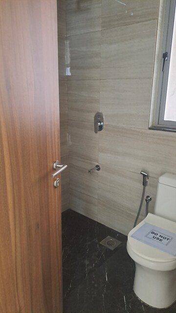 Bathroom in 4 BHK Apartment at Kalpataru Immensa, Kolshet Road – for Sale