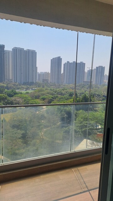 Staircase in 4 BHK Apartment at Kalpataru Immensa, Kolshet Road – for Sale