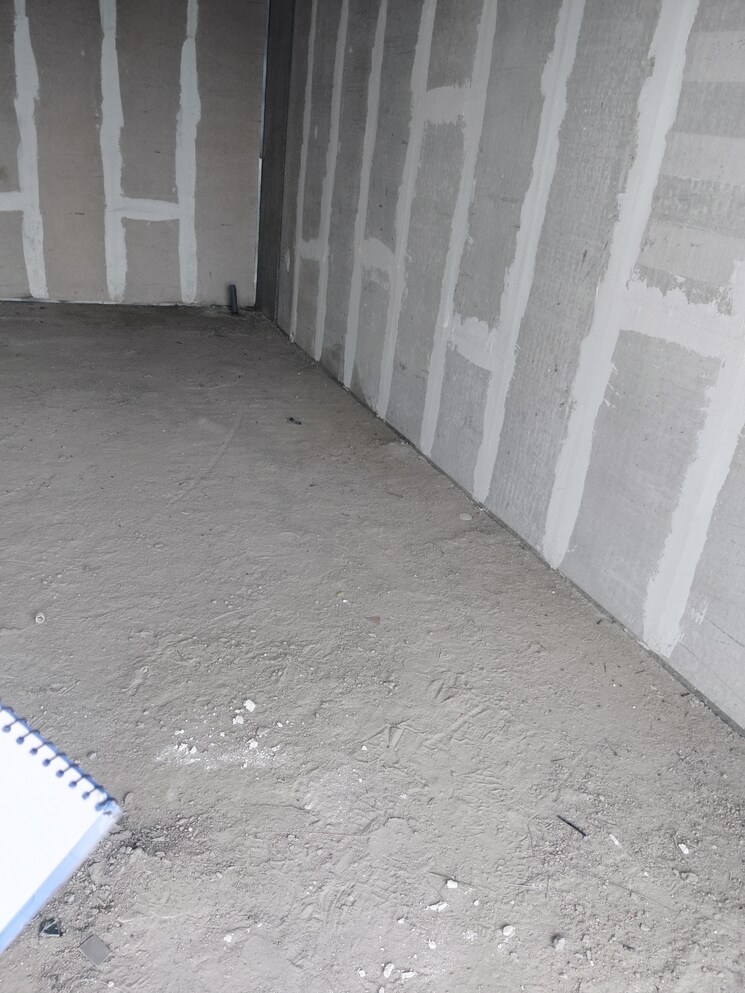 Balcony, aditya-family-hub Commercial Shop 300 Sq.Ft. In Sector 2 Wave City Ghaziabad 9089526