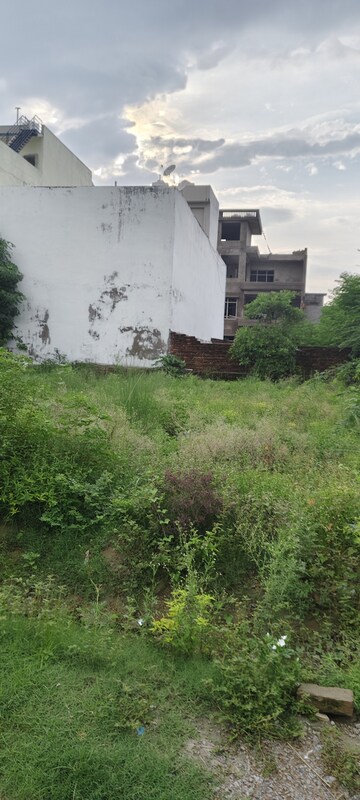  Plot – Garden View at Sultanpur Road - for Sale