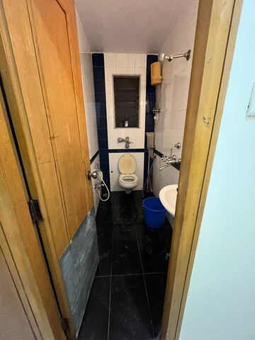 Bathroom in 1 BHK Apartment at Ashok Vihar CHS, Marol – for Rent