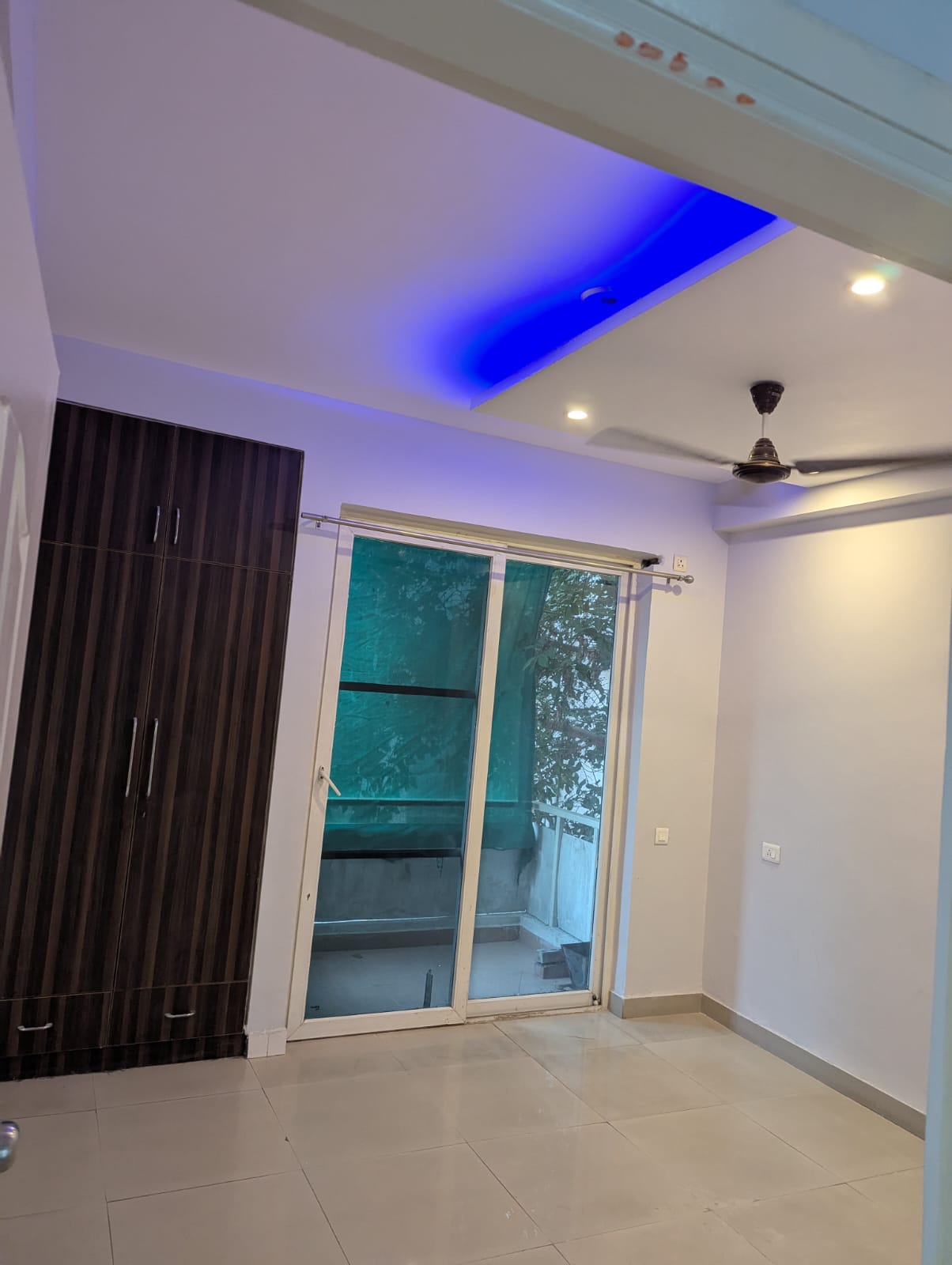 4 BHK + Servant Room Apartment For Rent in Emaar Emerald Floors Premier
