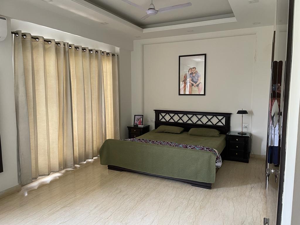 4 BHK + Servant Room Apartment For Sale in Suncity Platinum Towers