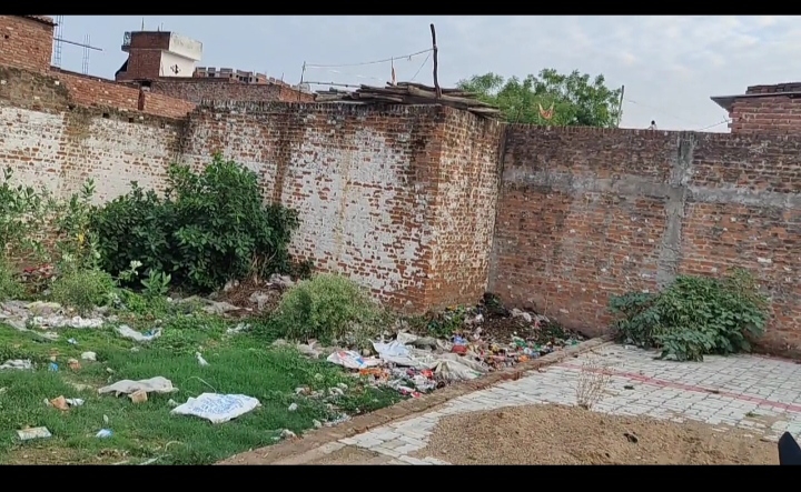 Plot For Sale in Amantran Vihar 