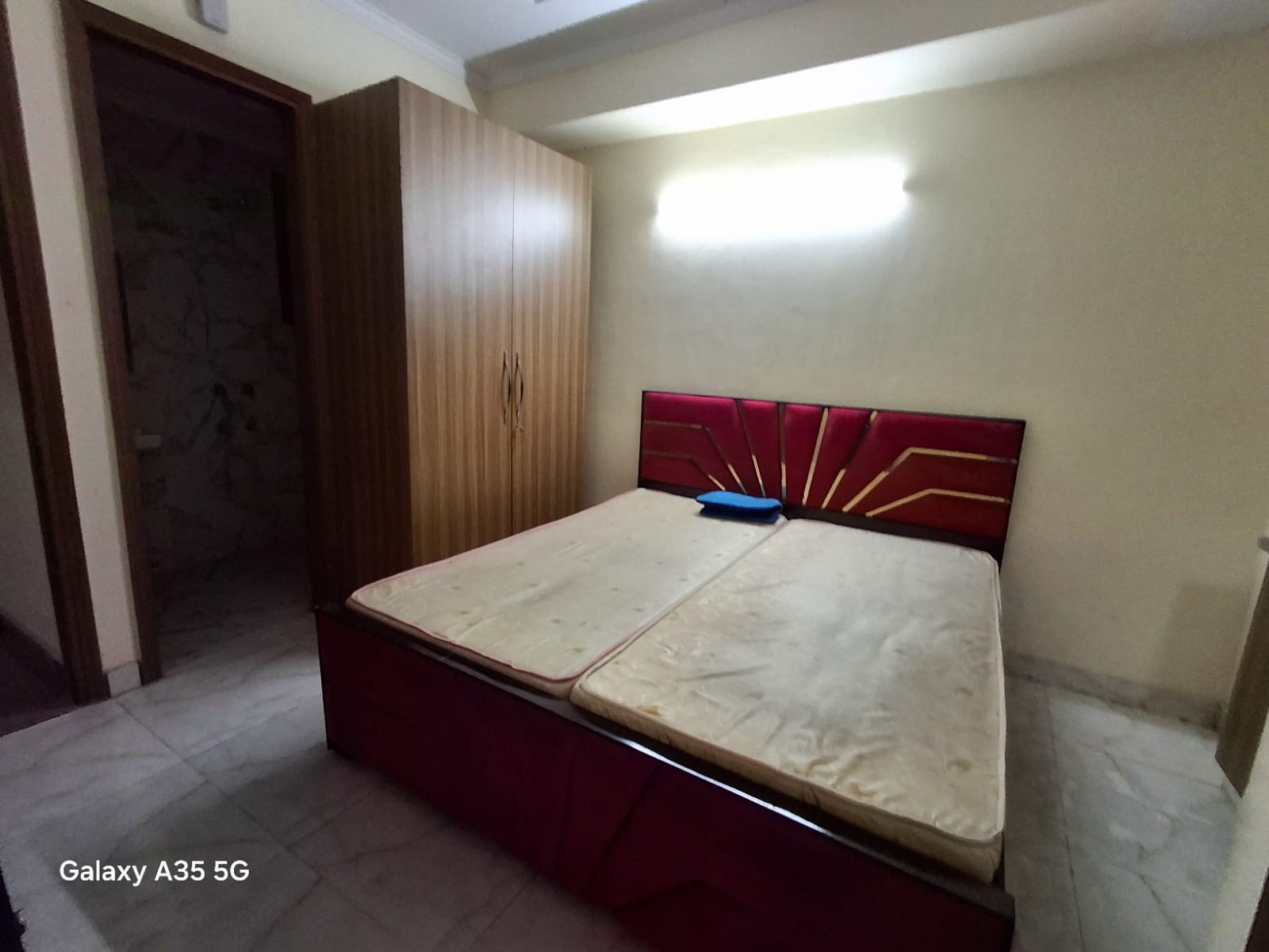 1 RkBuilder Floor For Rent in Saket