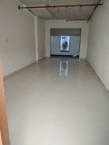 Room in  Shop at Morabadi – for Rent