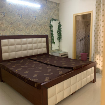 Bedroom in 2 BHK Apartment at Sector 116 – for Rent