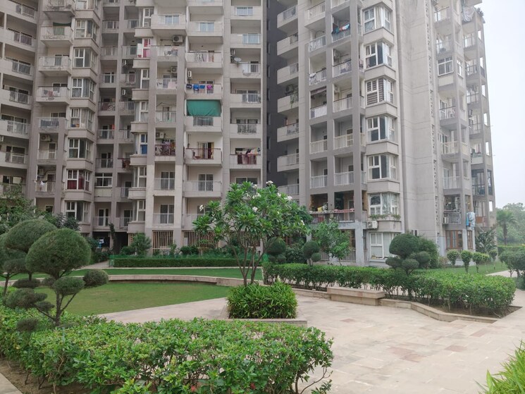 Exterior View, shri-radha-sky-gardens 3 Bedroom 1465 Sq.Ft. Apartment In Sector 16b Greater Noida Greater Noida 9089767